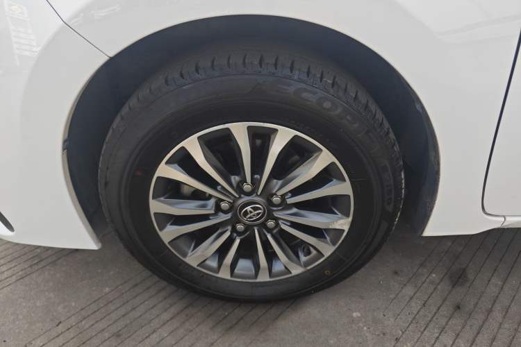 Used Toyota Corolla 2017 Revised Version 1.2T S-CVT GL
