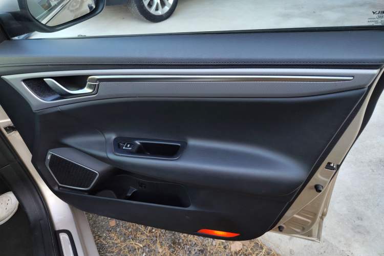 Used Geely Auto Emgrand GL 2018 1.4T DCT Elite Smart Connectivity Version
