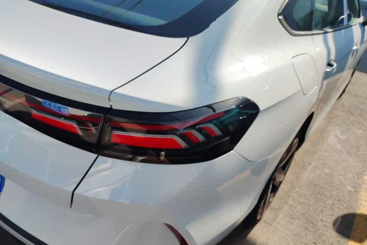 Used Volkswagen Lamando 
