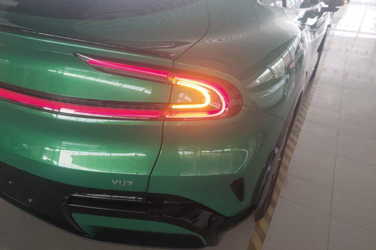 Used  YU7 2025 Ultra-Long Range All-Wheel Drive Pro Version
