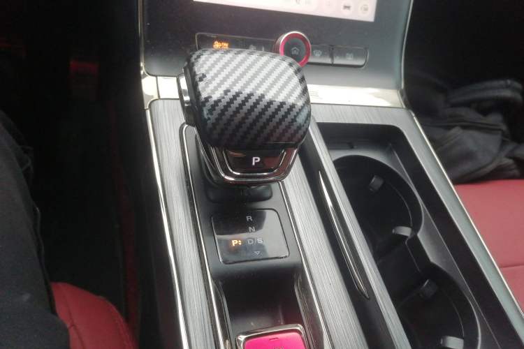 Used Roewe RX5 2021 PLUS 330TGI Automatic National Style Smart Luxury Edition