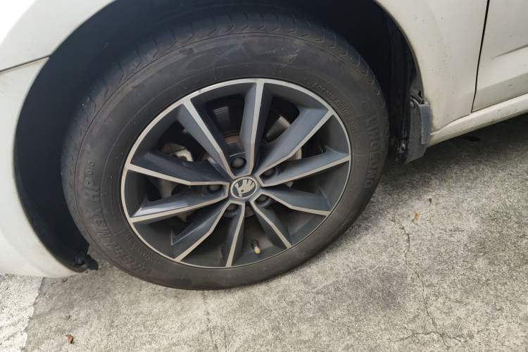 Used Skoda Octavia 2017 1.6L Automatic Smart Drive Edition
