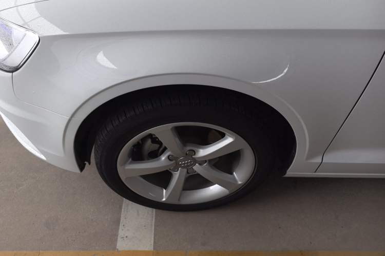 Used Audi A3 2014 Limousine 35 TFSI Automatic Comfort Model