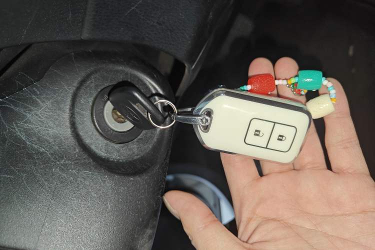 Used Toyota YARiS L 2021 X-Trail 1.5L CVT Leading Edition
