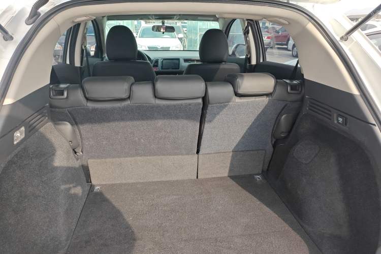 Used Honda Vezel 2015 1.5L CVT two-wheel drive Comfort trim