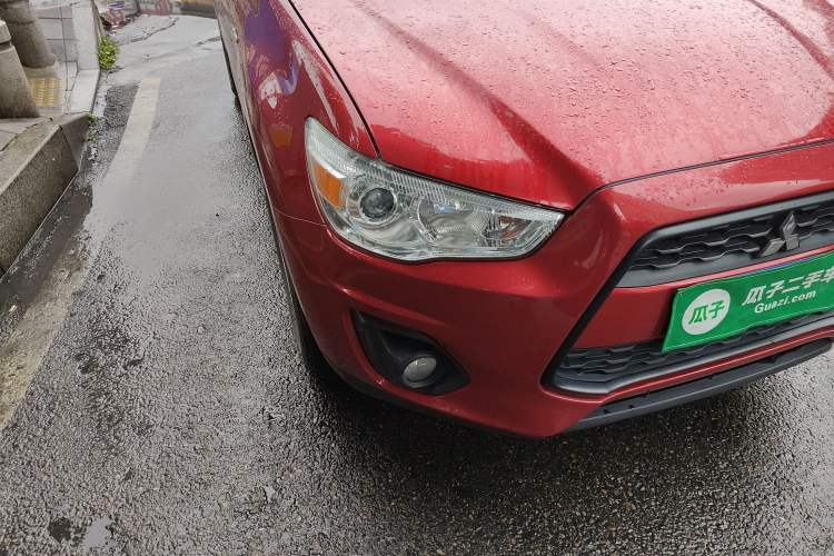 Used Mitsubishi ASX 2013 2.0L CVT Two-Wheel Drive Elite Edition
