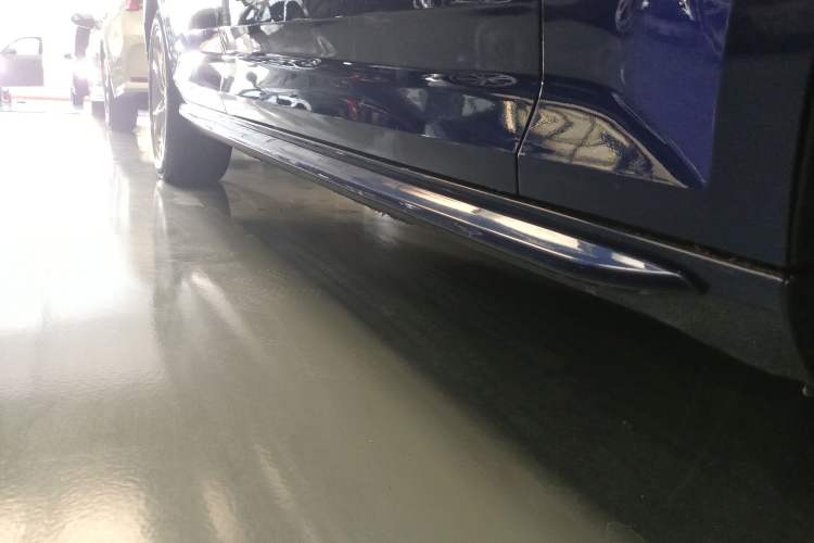 Used Audi A4L 2017 Plus 40 TFSI Ambition Model
