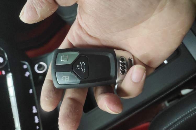 Used Audi Q5L 2023 40T Fashionable and Elegant Version