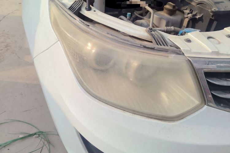 Used Cowin C3 2015 1.5L Manual Gold Diamond Edition
