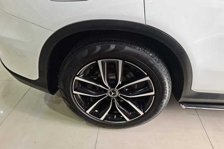 Used Mercedes-Benz GLC 2021 GLC 260 L 4MATIC Luxury Model
