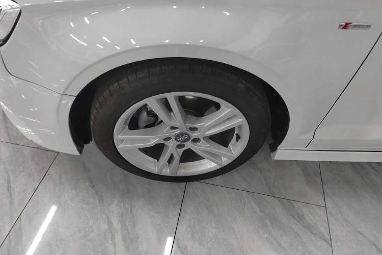 Used Audi A3 2019 Limousine 35 TFSI Fashion Edition China V standard
