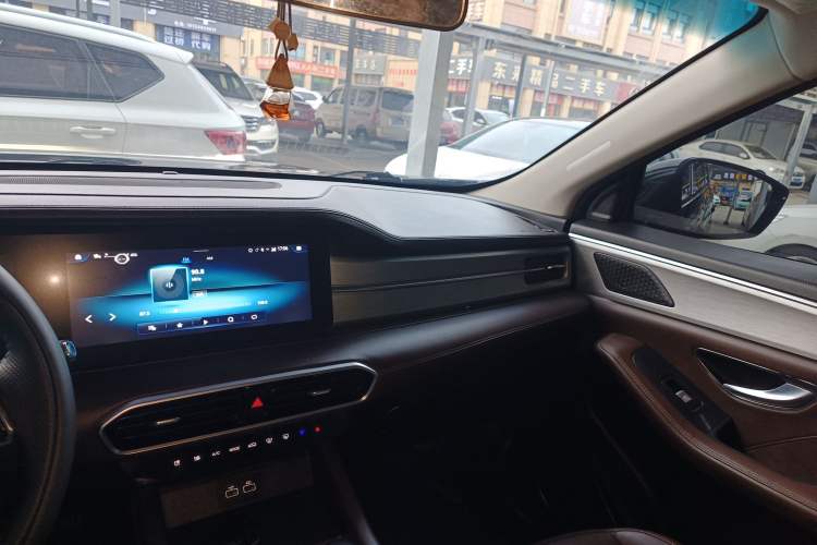 Used JETOUR X90 PLUS 2023 Facelift 1.6TD DCT Villa 7-Seater
