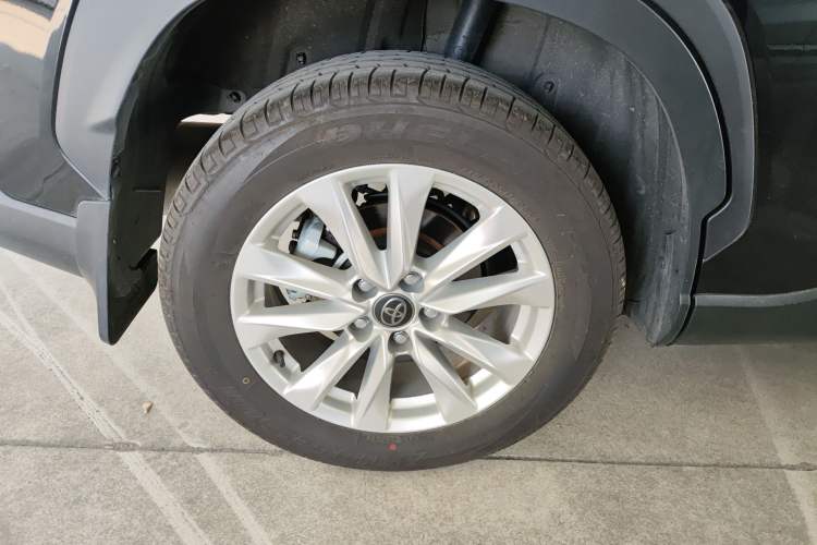 Used Toyota Corolla Cross 2024 2.0L Pioneer Edition
