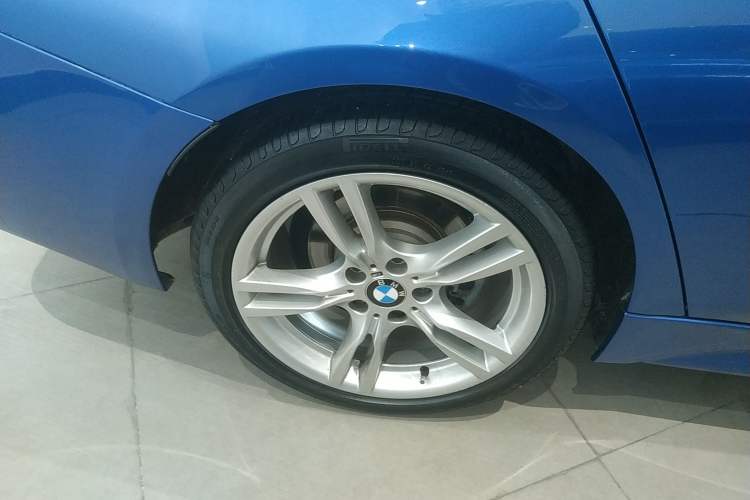 Used BMW 3 Series 2018 320Li Leading Model M Sport Package
