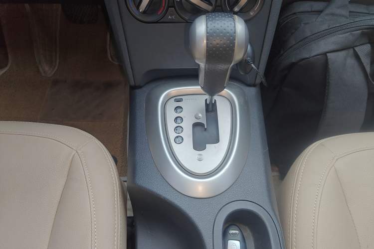 Used Nissan Qashqai 2015 2.0 XL Coolfire CVT 2WD