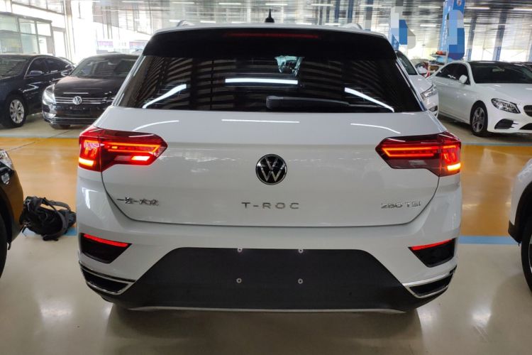 Used Volkswagen T-ROC 2022 280TSI DSG Two-Wheel Drive Elite PLUS
