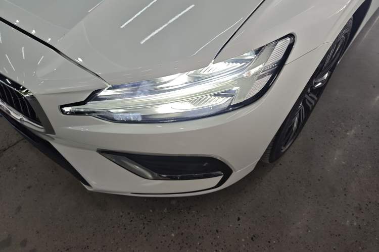 Used Volvo S60 2021 T4 Zhiyuan Luxury Edition
