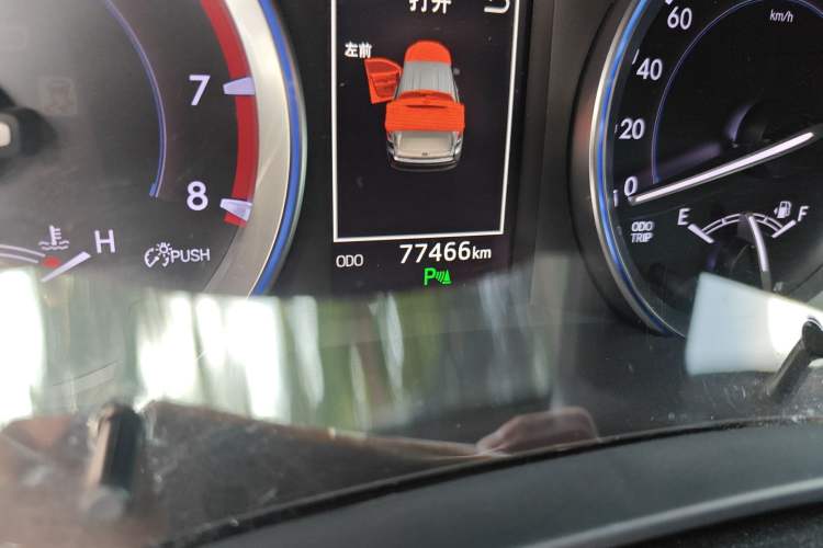 Used Toyota Highlander 2018 2.0T Four-Wheel Drive Prestige Version 7 Seats China V Emission Standard
