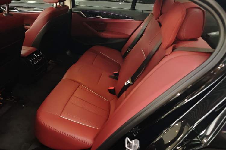 Used BMW 5 Series 2022 Restyled 525Li Luxury Package