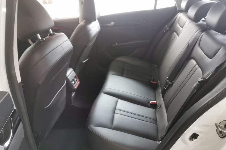 Used Dongfeng Aeolus Yixuan 2021 230T Automatic Chasing Shadow Edition