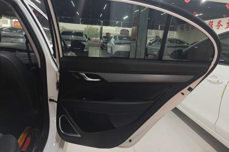 Used Geely Auto Emgrand 2021 UP 1.5L CVT Comfort Model
