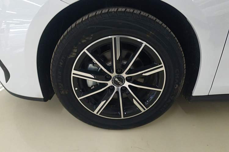 Used BYD Seal 06 New Energy 2024 DM-i 80KM Prestige Model
