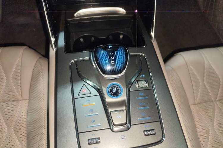 Used BYD Tang New Energy 2025 DM-i 115KM Prestige Model