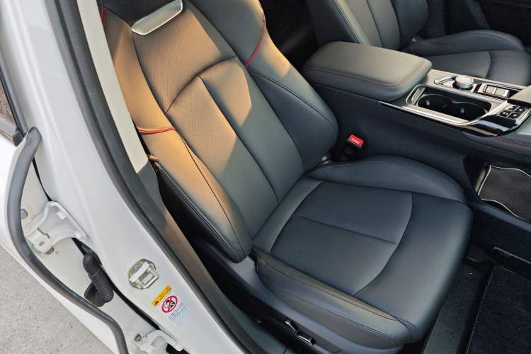 Used Changan UNI-T 2020 1.5T Flagship Version