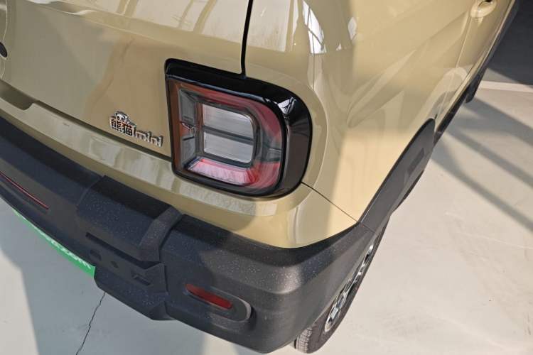 Used  Panda 2025 210km Panda Rider
