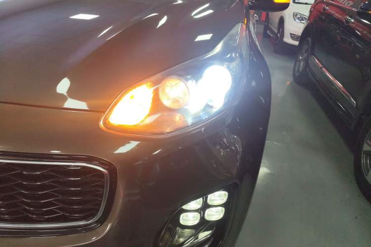 Used Kia KX5 2016 2.0L Automatic 2WD GLS
