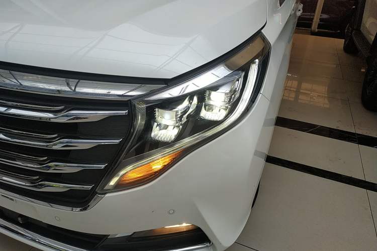 Used GAC Trumpchi M8 2018 320T Flagship Edition
