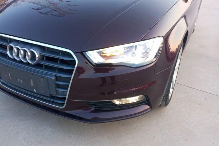 Used Audi A3 2015 Limousine 40 TFSI Automatic Comfort Model
