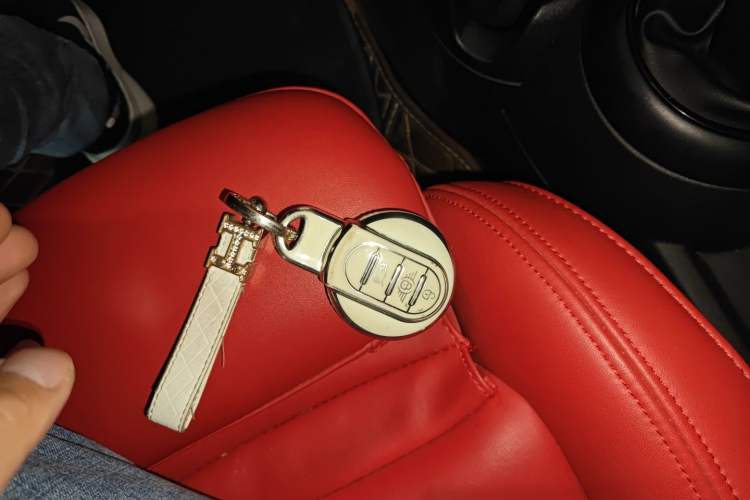 Used  MINI 2016 1.5T COOPER Five-Door Edition
