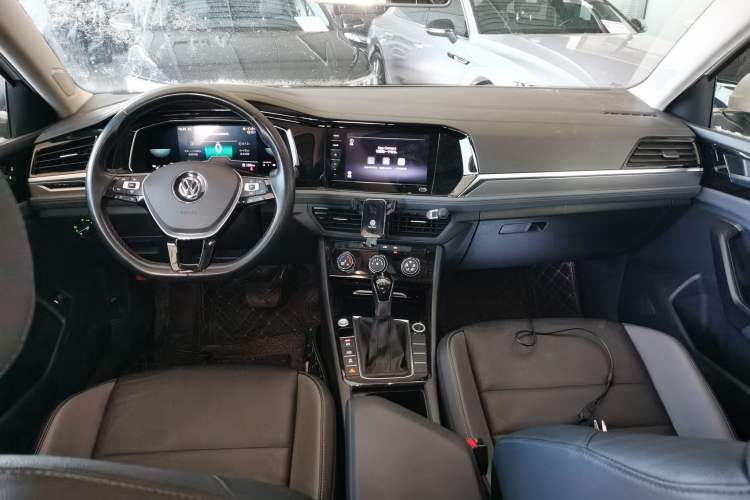 Used Volkswagen Sagitar 2022 280TSI DSG Flyover Edition
