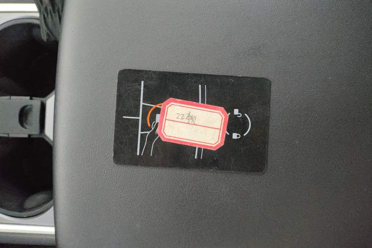 Used Tesla Model Y 2022 Rear-Wheel-Drive Version
