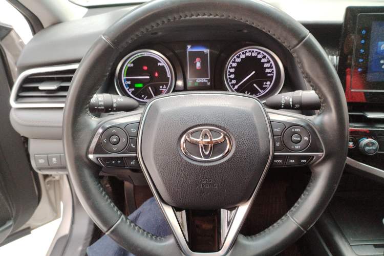 Used Toyota Camry 2021 Dual-Motor 2.5 HGVP Leading Edition

