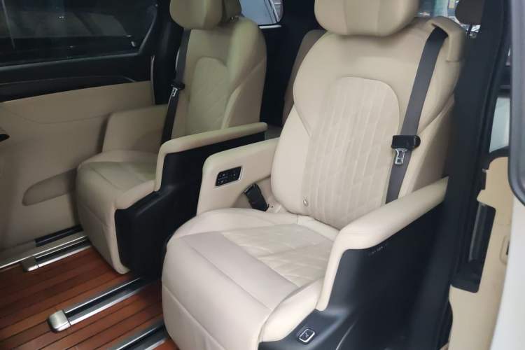 Used Buick GL8 2022 ES Landtrek 653T Flagship Model
