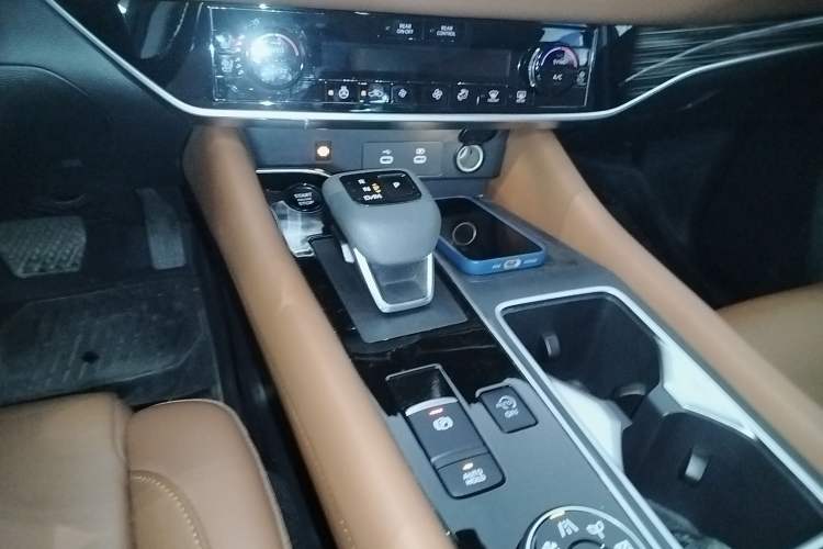 Used Nissan Terra 2024 380 VC-TURBO Four-Wheel Drive Prestige Edition 6 Seats
