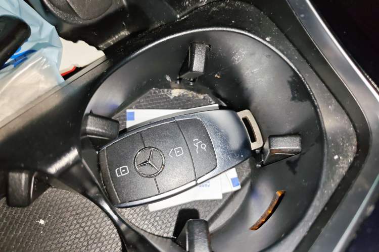 Used Mercedes-Benz GLC 2020 GLC 260 L 4MATIC Dynamic Model