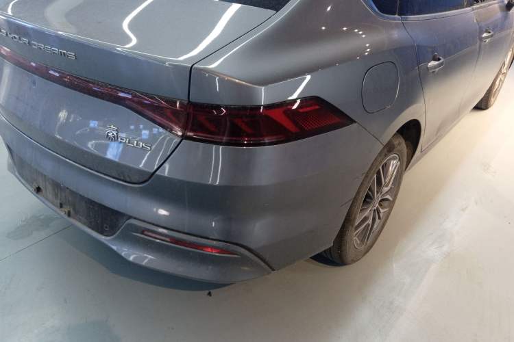 Used BYD Qin PLUS 2023 Champion Edition EV 420KM Leading Model
