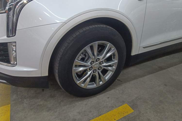 Used Cadillac XT5 2023 2.0T Two-Wheel-Drive Fashion Edition
