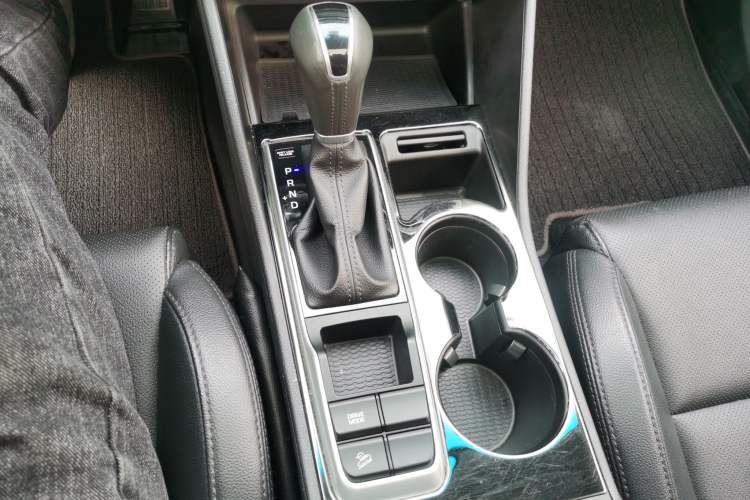 Used Hyundai Tucson 2015 1.6T Dual-Clutch Two-Wheel-Drive Smart Model
