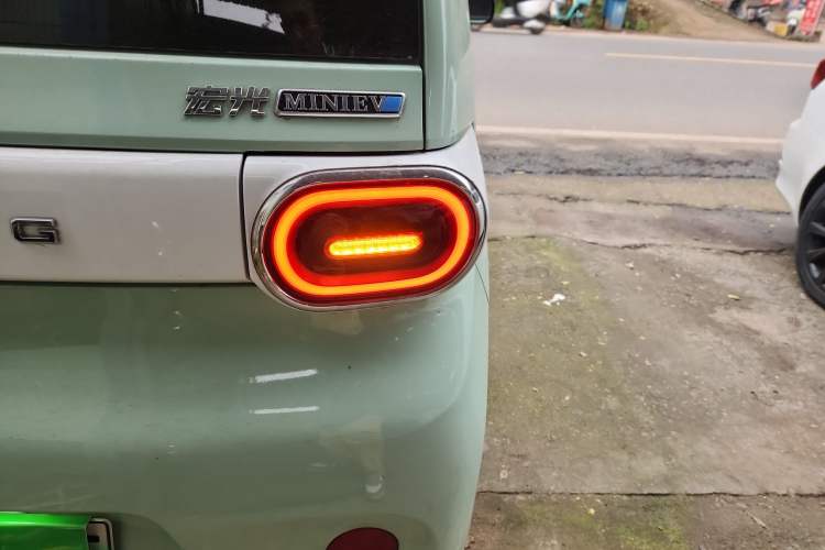 Used Wuling Hongguang MINIEV 2024 3rd Generation 215km Advanced Version