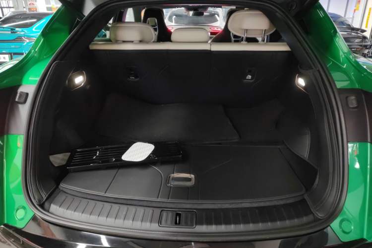 Used  YU7 2025 Ultra-Long Range Rear-Wheel Drive Version
