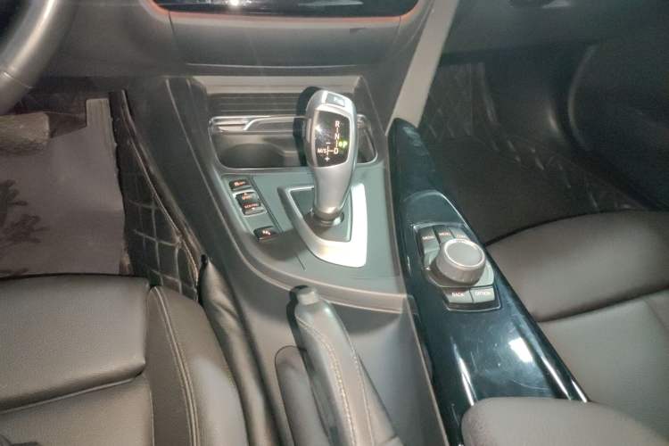 Used BMW 3 Series 2018 320Li Fashion Model
