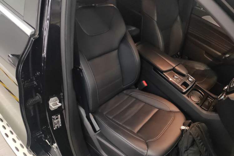 Used Mercedes-Benz GLE Coupe 2017 GLE 320 4MATIC Coupe SUV
