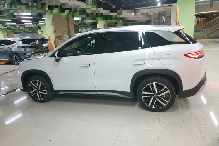 Used BYD Song L DM-i 2024 112 km Leading Edition
