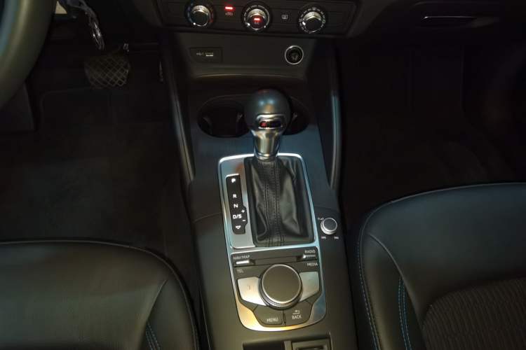 Used Audi A3 2020 Limousine 35 TFSI Fashion Edition China VI Emission Standard
