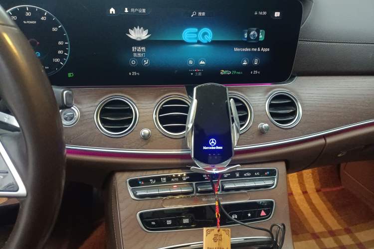 Used Mercedes-Benz E-Class New Energy 2022 Facelift E 350 e L Plug-in Hybrid Sedan
