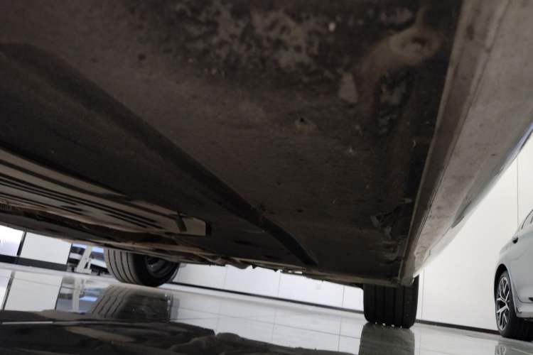 Used BMW 5 Series 2020 530Li Leading Model M Sport Package